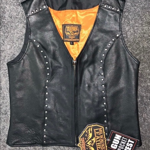 Milwaukee Leather Vest - Picture 2 of 2